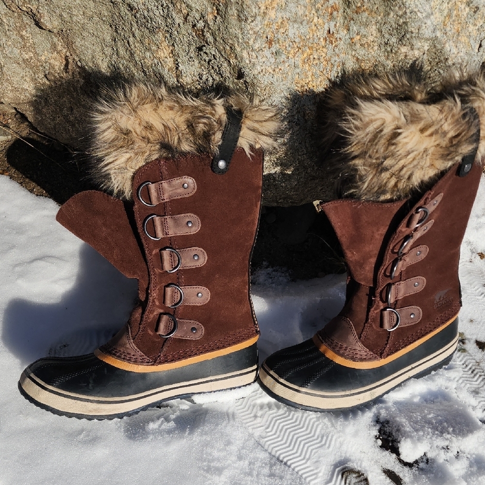 Sorel Joan Of Arctic Faux Fur Waterproof Suede Snow Boots Size 7